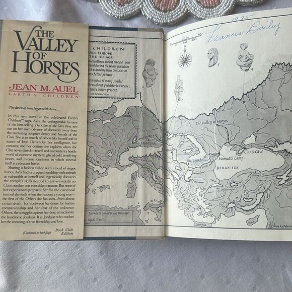 “The Valley of Horses” 1985 First Edition Book by Jean M. Auel! - Picture 5 of 6